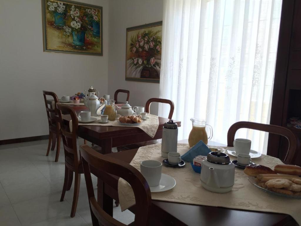 Càbras B&B Terre Del Sinis المظهر الخارجي الصورة