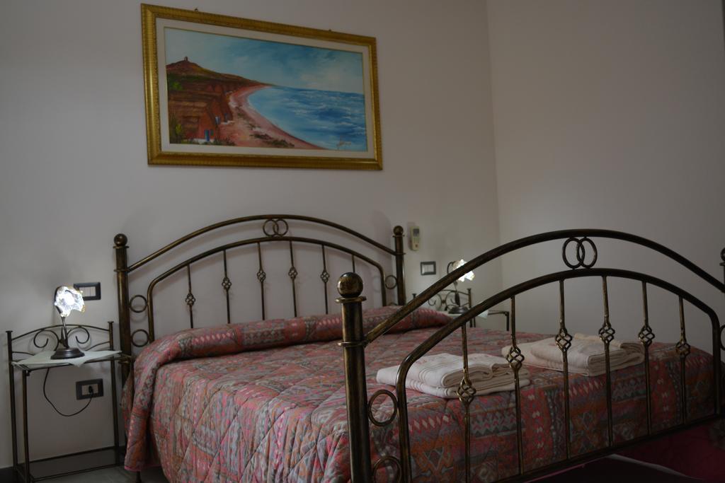 Càbras B&B Terre Del Sinis المظهر الخارجي الصورة